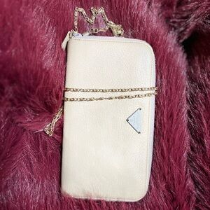 ❤️Sold❤️ Prada Chic Cream Leather wallet with Gold Chain